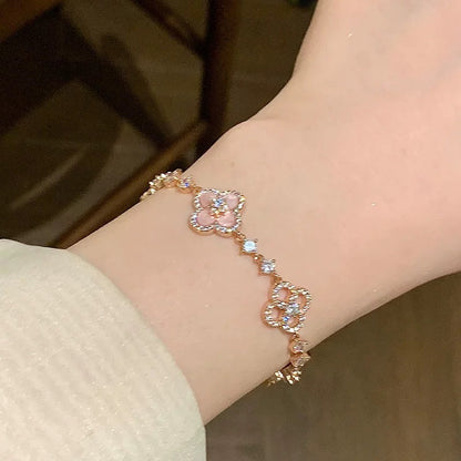 ¡®Glow Jewelry¡¯CLOVER 5 MOTIF PINK BLUE RED WHITE BRACELET