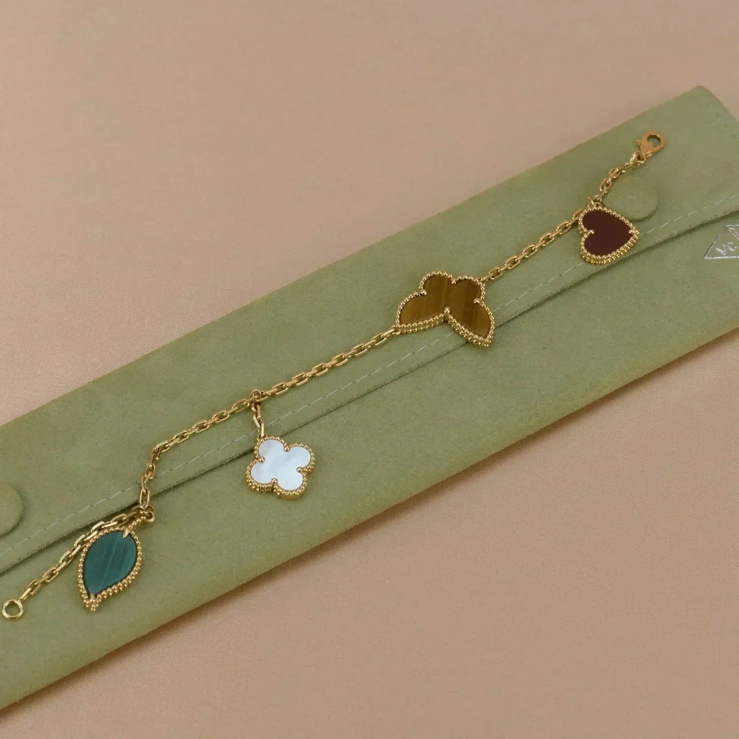 [Glow Jewelry]LUCKY SPRING 5 MOTIF GOLD BRACELET