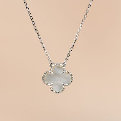 [Glow Jewelry]CLOVER  15MM WHITE MOTHER-OF-PEARL SILVER