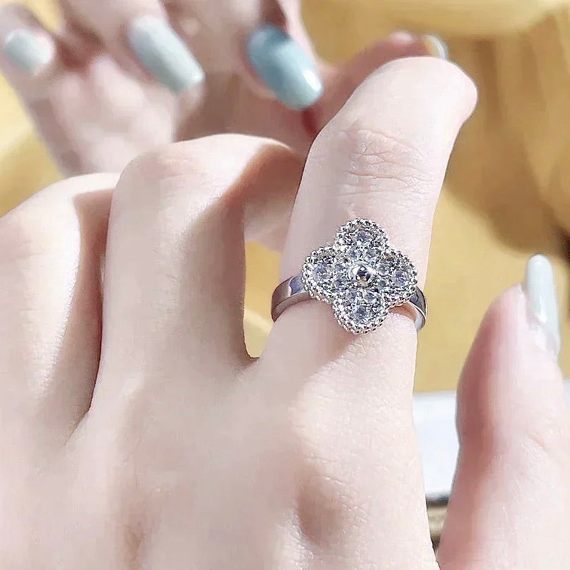 [Glow Jewelry]CLOVER DIAMOND RING