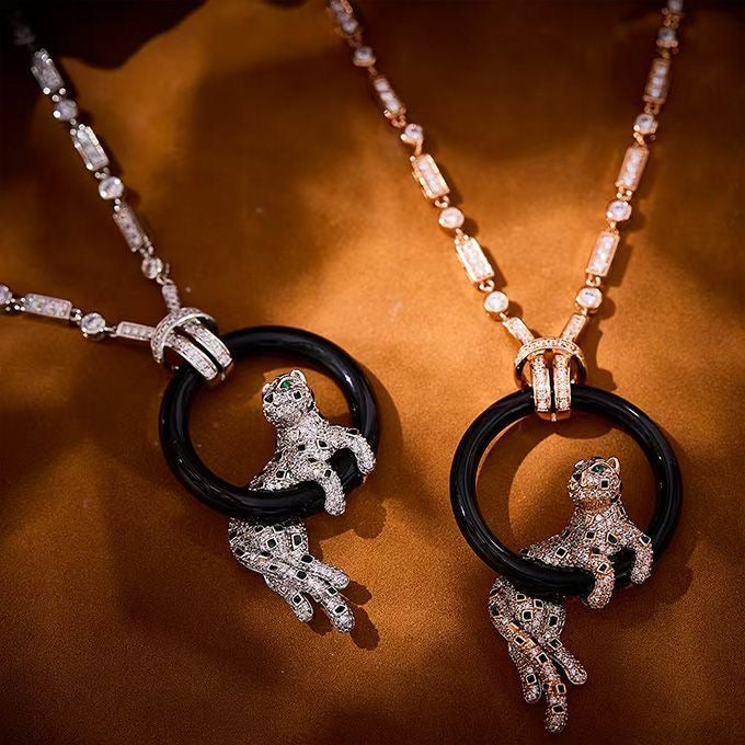[Glow Jewelry jewelrys]NEW BLACK CIRCLE PANTHER FULL DIAMOND NECKLACE