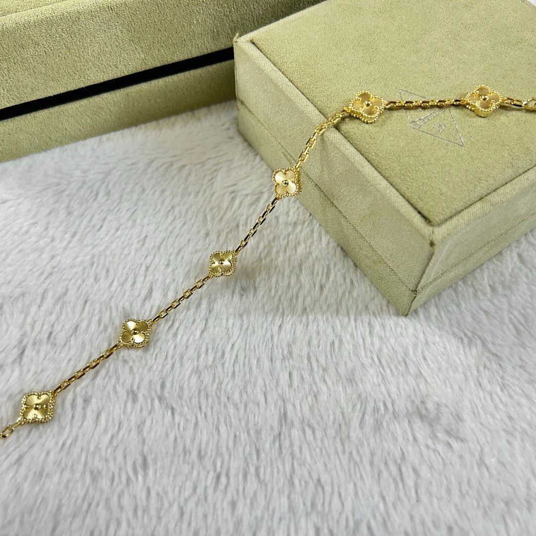 [Glow Jewelry]クローバー6モチーフダイヤモンドブレスレット