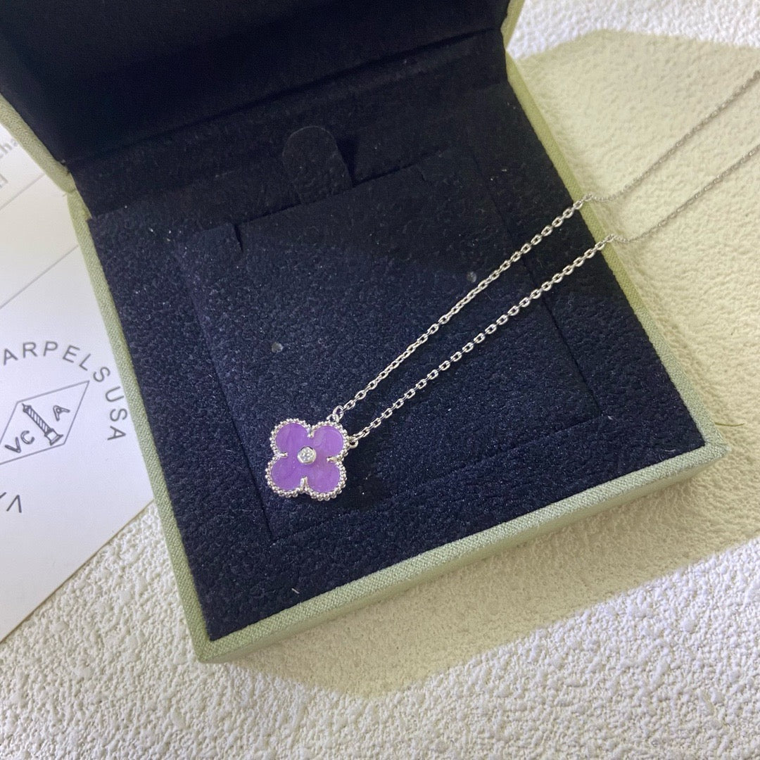 [Glow Jewelry Jewelry]CLOVER 15MM DIAMOND  PURPLE VIOLET NECKLACE