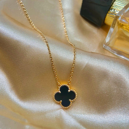 Glow Jewelry「CLOVER 15MM BLACK ONYX SINGLE FLOWER NECKLACE」
