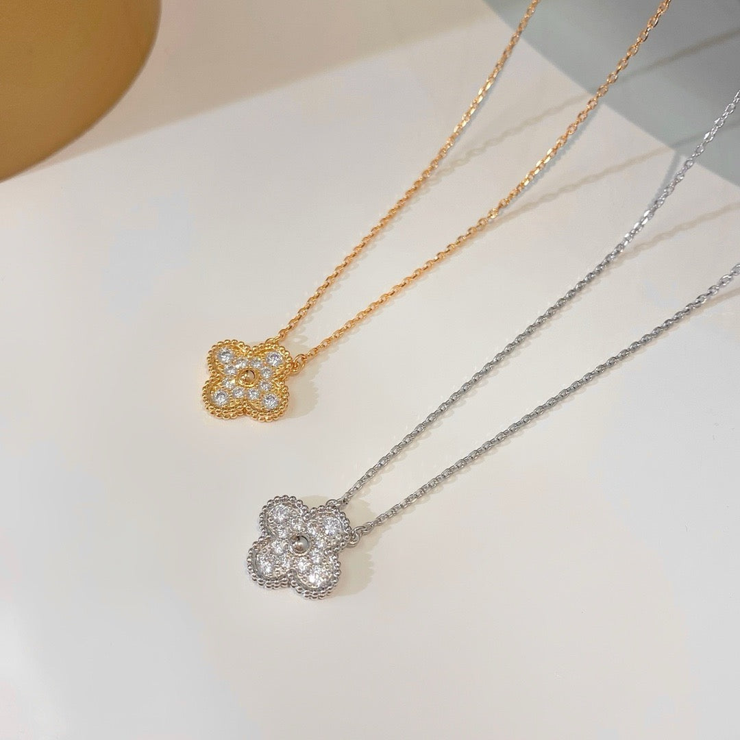 ¡®Glow Jewelry¡¯CLOVER 15MM DIAMOND SINGLE FLOWER NECKLACE