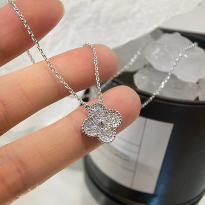 ¡®Glow Jewelry¡¯CLOVER 15MM DIAMOND SINGLE FLOWER NECKLACE