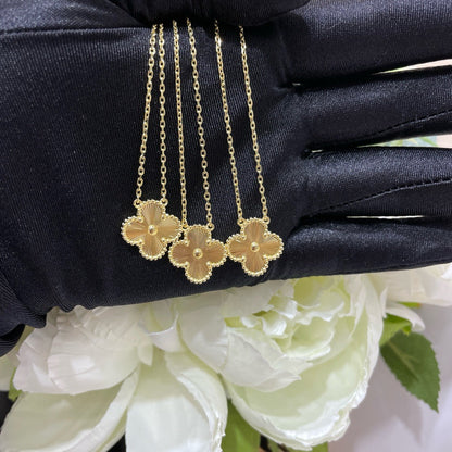 ¡®Glow Jewelry¡¯CLOVER 15MM LASER NECKLACE