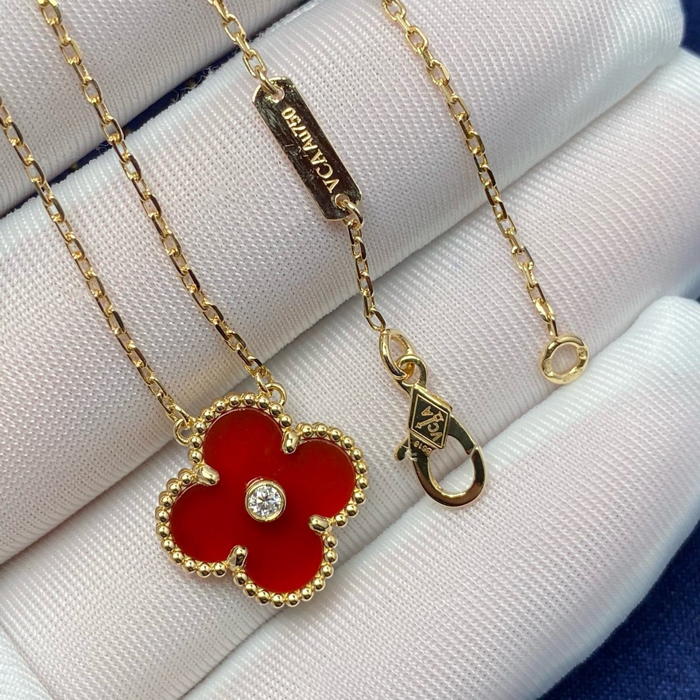 ¡®Glow Jewelry¡¯CLOVER 15MM DIAMOND CARNELIAN NECKLACE