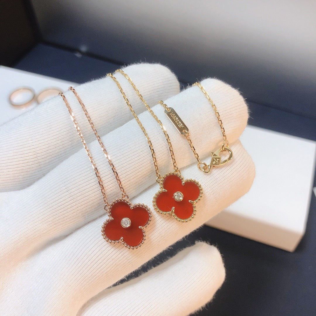 ¡®Glow Jewelry¡¯CLOVER 15MM DIAMOND CARNELIAN NECKLACE