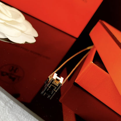[Glow Jewelry]H WHITE SQUARE GOLD NECKLACE