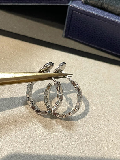 [Glow Jewelry]Hollow Design Four-Leaf Clover Flower Shape Ring