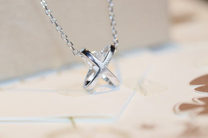 ¡®Glow Jewelry¡¯JEUX DE DIAMOND NECKLACE