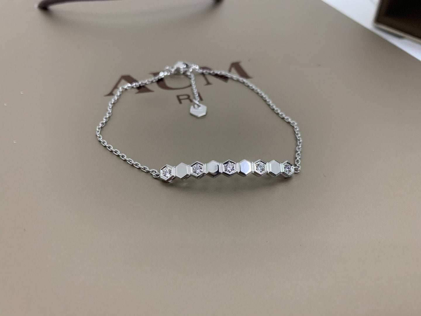 [Glow Jewelry]BEE LOVE BRACELET DIAMOND