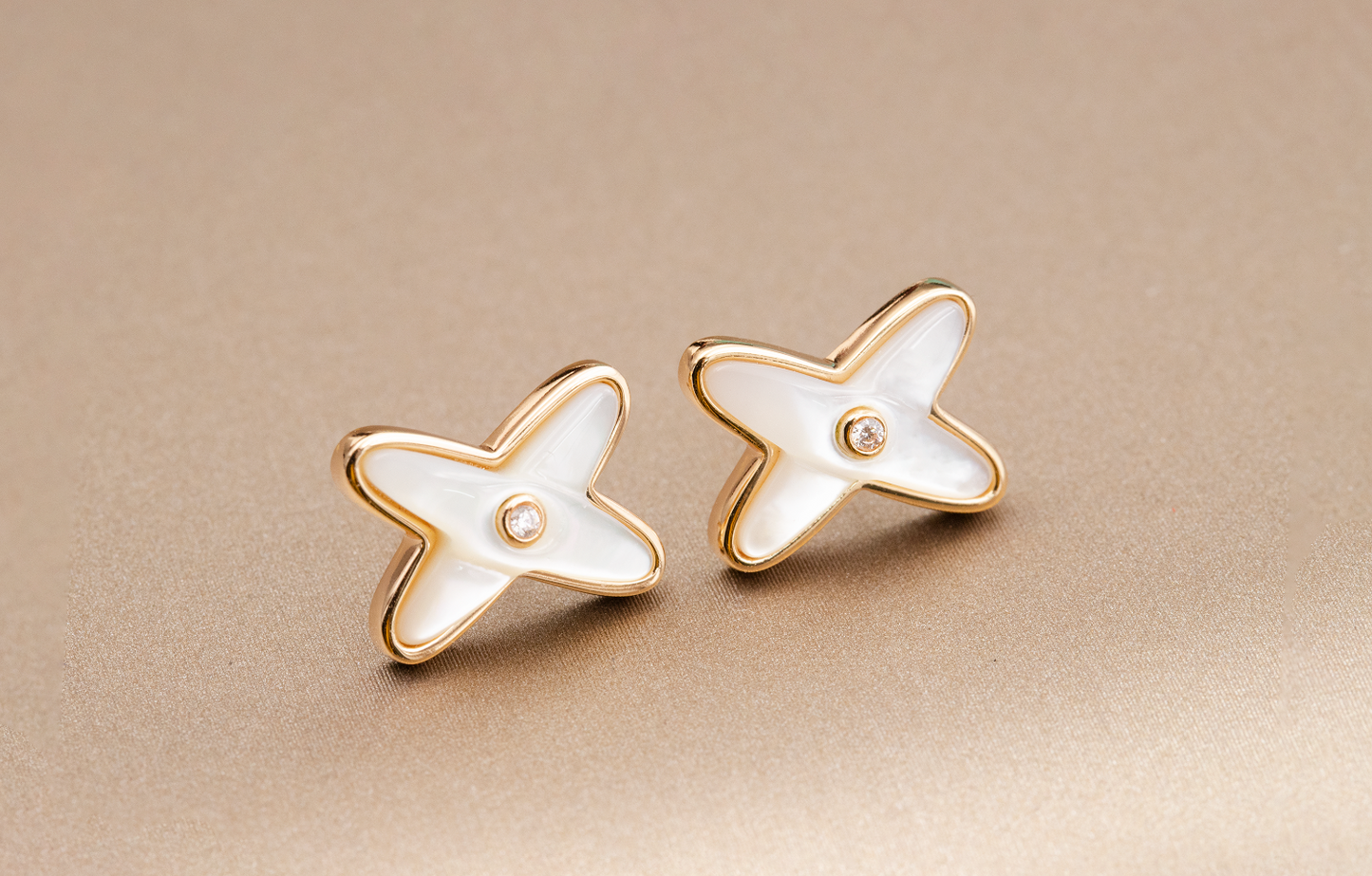 [Glow Jewelry]JEUX DE WHITE MOP PINK GOLD DIAMOND EARRINGS