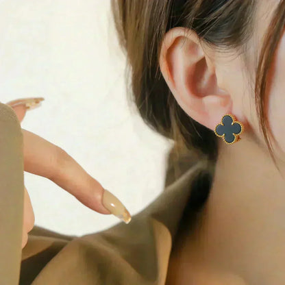 [Glow Jewelry]CLOVER MEDIUM 1 MOTIFS  ONYX STUD EARRINGS