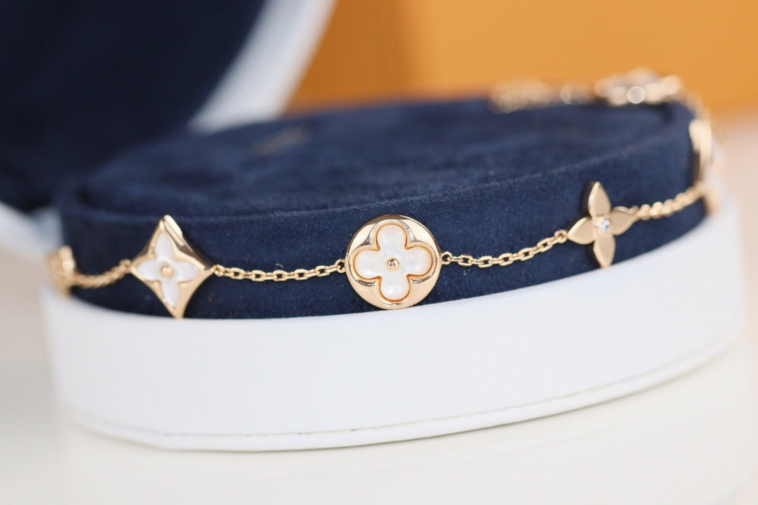 [Glow Jewelry]LEAF CLOVER BRACELET