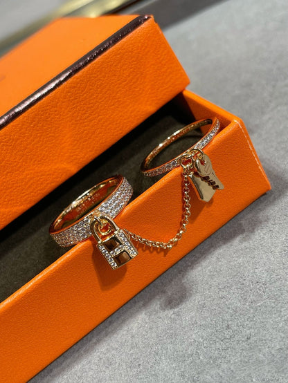 ¡®Glow Jewelry¡¯HM KELLY CLOCHETTE DOUBLE RING IN  WITH DIAMONDS