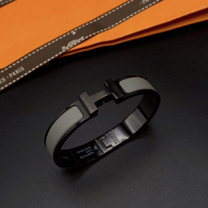 ®Glow Jewelry®CLIC HM SO ブラック グレー ブレスレット