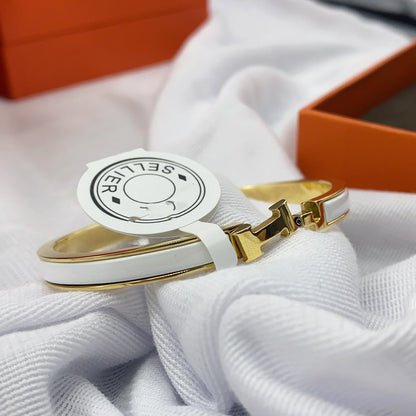 ¡®Glow Jewelry¡¯CLASSIC HM CLIC WHITE 8MM ENAMEL BRACELET