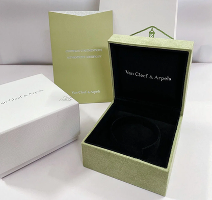 [Glow Jewelry]CLOVER 15MM LASER NECKLACE AND BOX