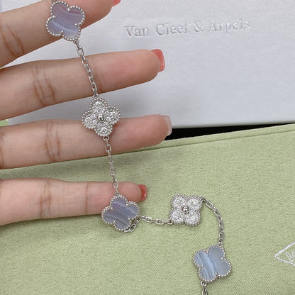 [Glow Jewelry]New  CLOVER 5 MOTIF PURPLE CHALCEDONY BRACELET COLLECTION