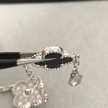 [Glow Jewelry]New CLOVER 5 MOTIF ONYXS BRACELET COLLECTION