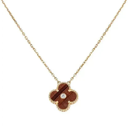®Glow Jewelry®CLOVER 15MM ダイヤモンドとイエロータイガーアイアゲートネックレス