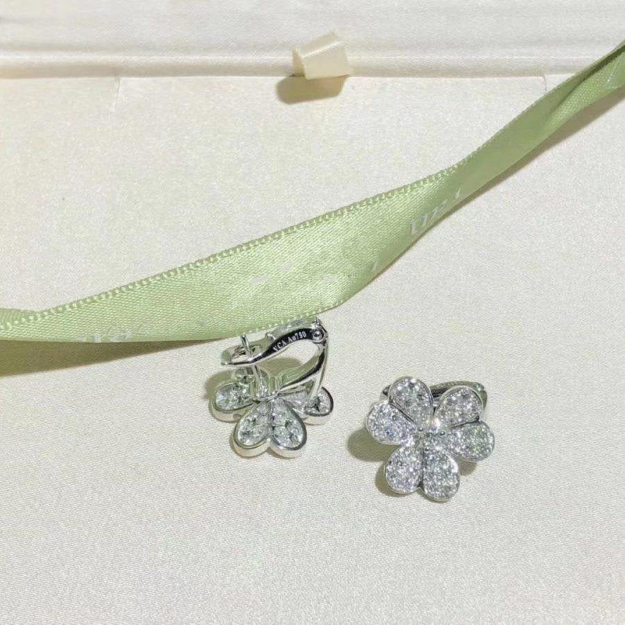 ¡®Glow Jewelry¡¯FRIVOLE SILVER FLOWER DIAMOND EARRINGS