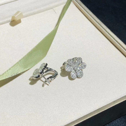 [Glow Jewelry]FRIVOLE SILVER FLOWER DIAMOND EARRINGS
