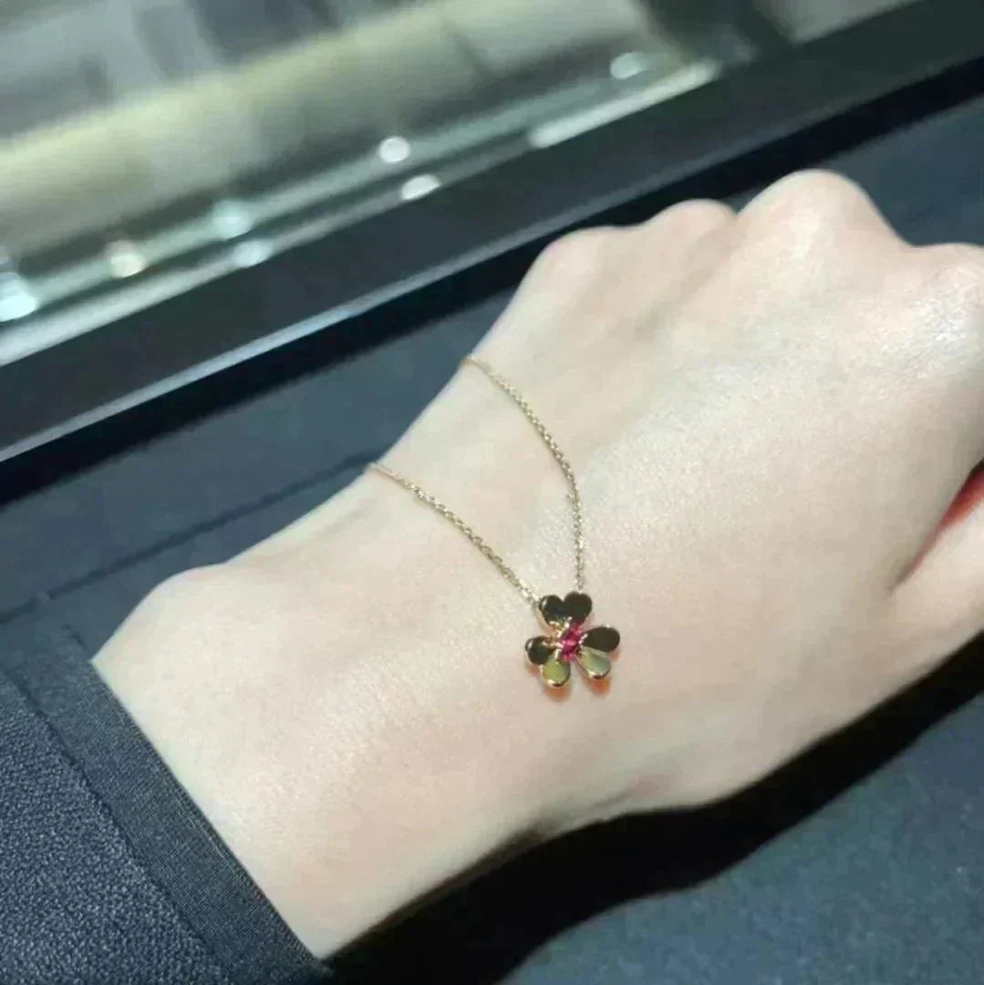 ¡®Glow Jewelry¡¯FRIVOLE GOLD FLOWER NECKLACE