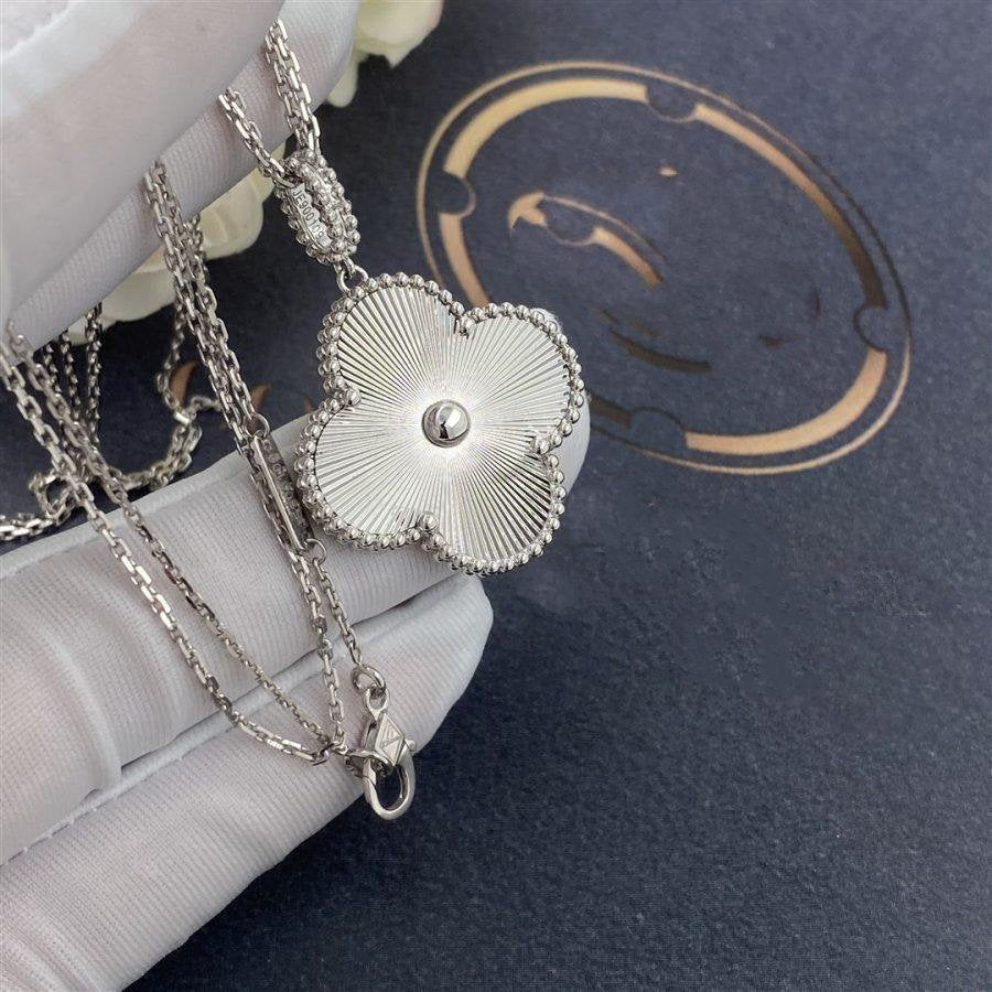 [Glow Jewelry]CLOVER 25MM SILVER BIG CLOVER NECKLACE
