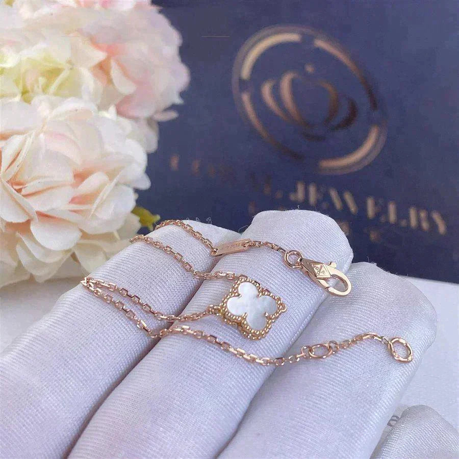 [Glow Jewelry]CLOVER WHITE MOP SINGLE FLOWER BRACELET