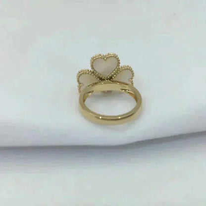 ¡®Glow Jewelry¡¯SWEET CLOVER WHITE MOP RING
