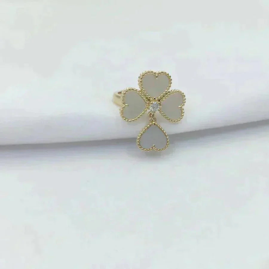 [Glow Jewelry]SWEET CLOVER WHITE MOP RING