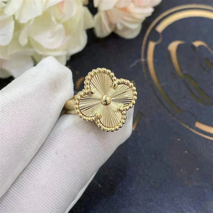 ¡®Glow Jewelry¡¯CLOVER GOLD RING