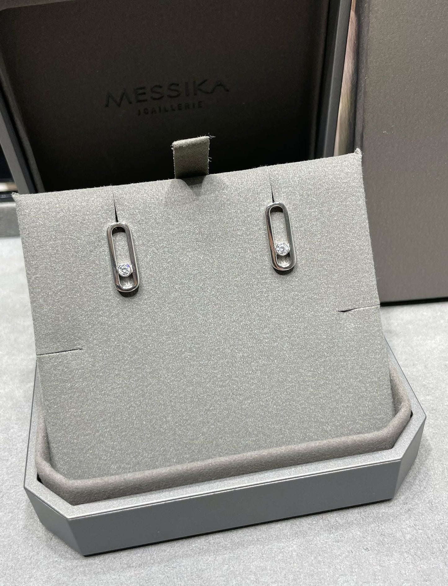 [Glow Jewelry]MOVE UNO SMALL 1 DIAMOND EARRINGS