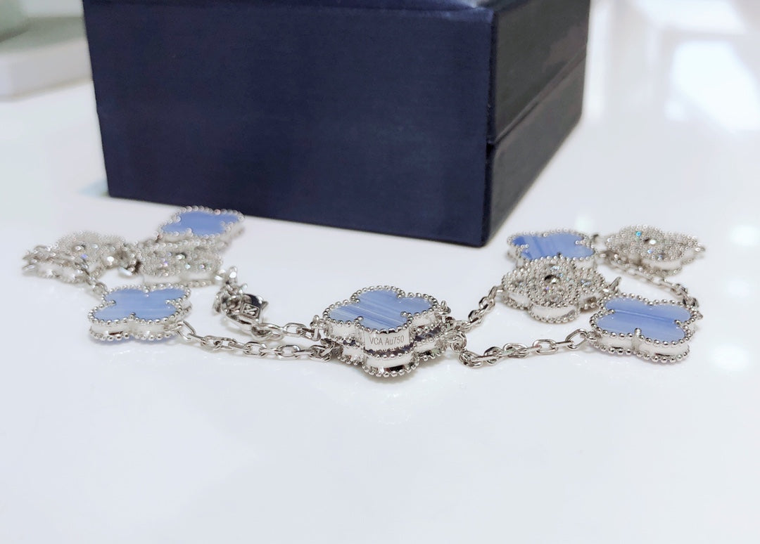 [Glow Jewelry]CLOVER 10 MOTIFS CHALCEDONY DIAMONDS SILVER NECKLACE