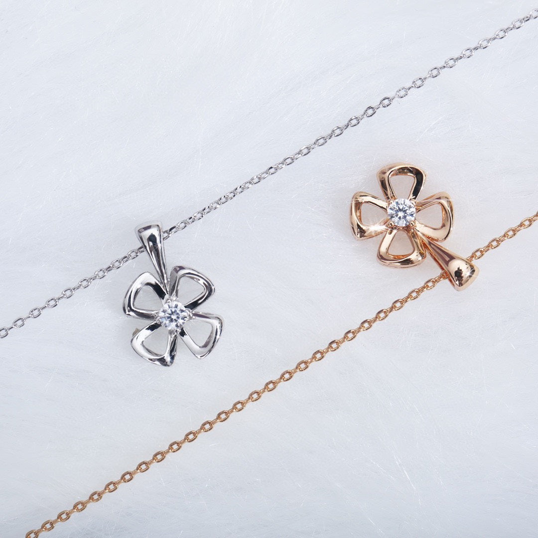 [Glow Jewelry]FIOREVER NECKLACE DIAMOND CENTER