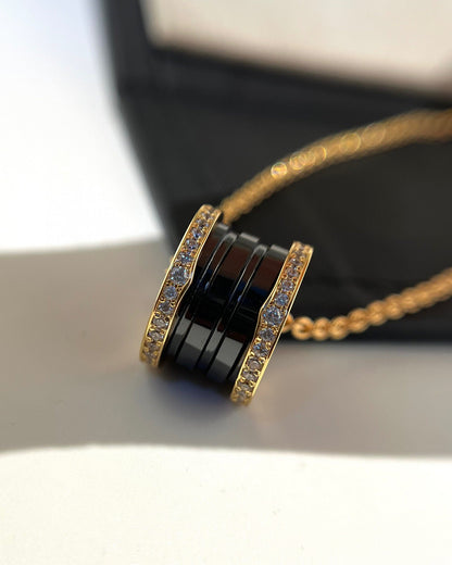 [Glow Jewelry]ZERO 1 BLACK CERAMIC DIAMOND PINK GOLD NECKLACE